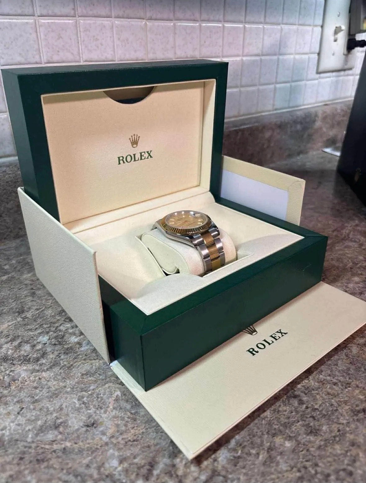 Rolex Date Just Gold and Silver Men 41mm